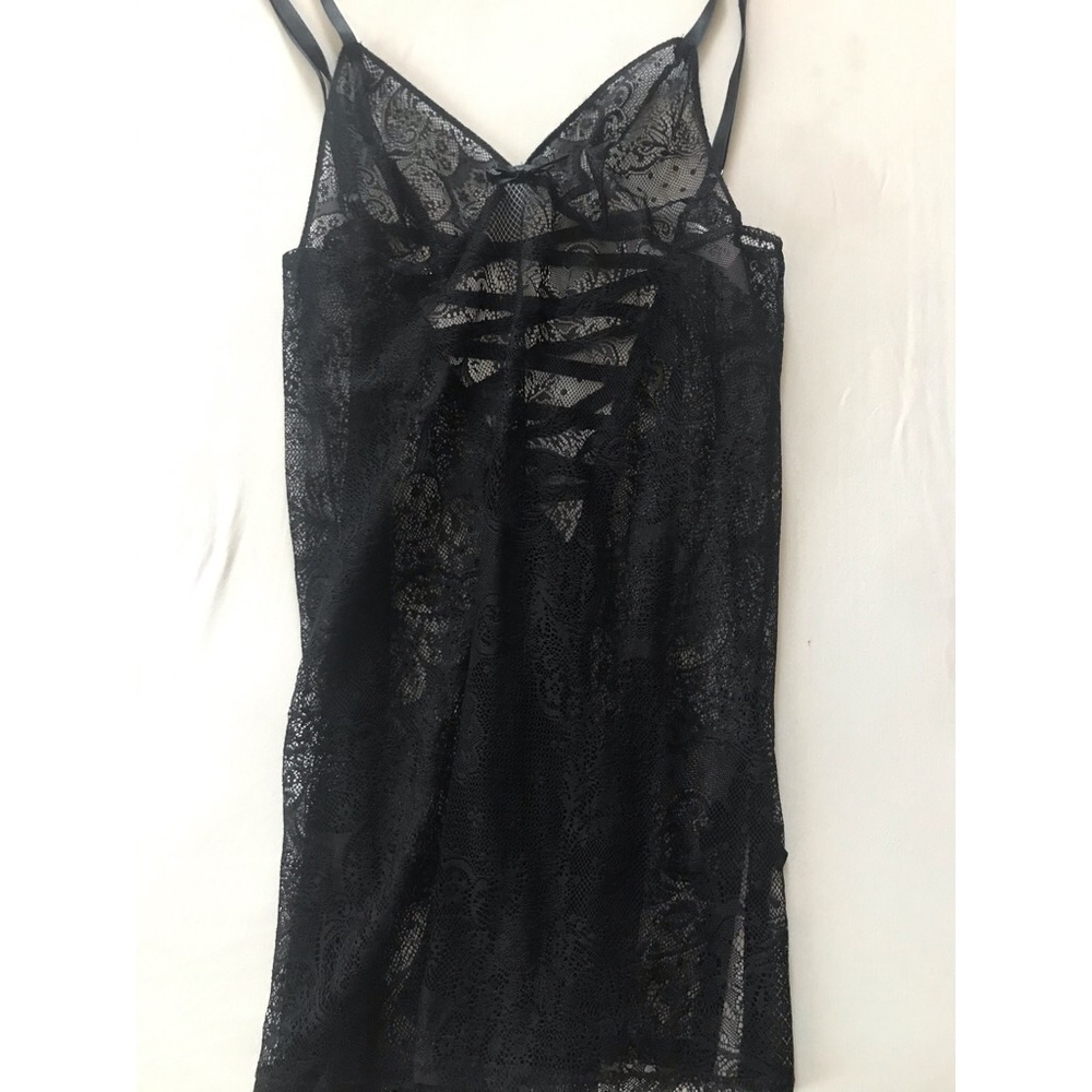 VS lace lingerie